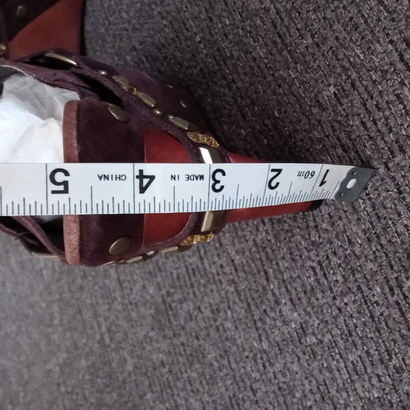 🍁Restricted🍁 - Bear Par Brown Suede Clogs - Picture 14 of 14